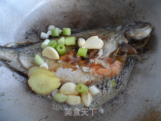 Stewed Flat Fish with Northeast Miso Sauce recipe