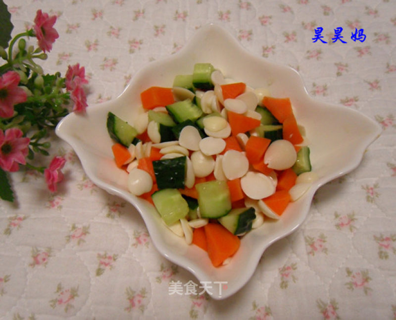 Cucumber Mixed with Almonds recipe