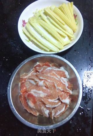 Stir-fried Pork with Baby Corn recipe