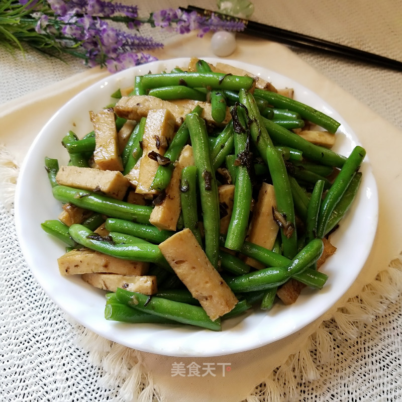 Stir-fried Tofu with Green Beans recipe