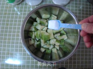 Super Simple Cold Cucumber recipe