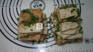 #aca烤明星大赛# Scallion Fragrant Pork Floss Shredded Bread recipe