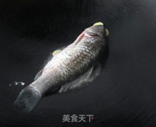 Carrot Corn Crucian Carp Soup recipe