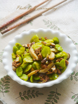 Braised Shiitake Mushrooms with Beancurd