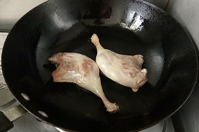 Duck Legs in Southern Milk Sauce recipe