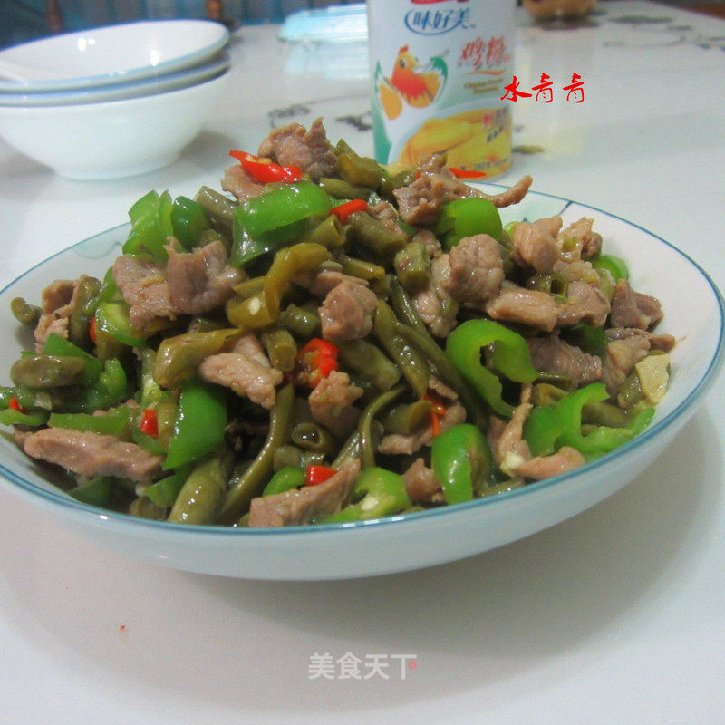 Stir-fried Pork with Garlic and Beans recipe
