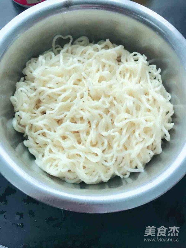 Tomato Meat Sauce Noodles recipe