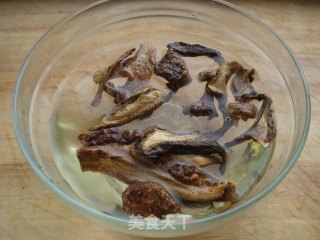 Porcini Mushroom Spine Soup recipe