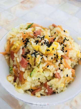 Colorful Soy Sauce Fried Rice recipe