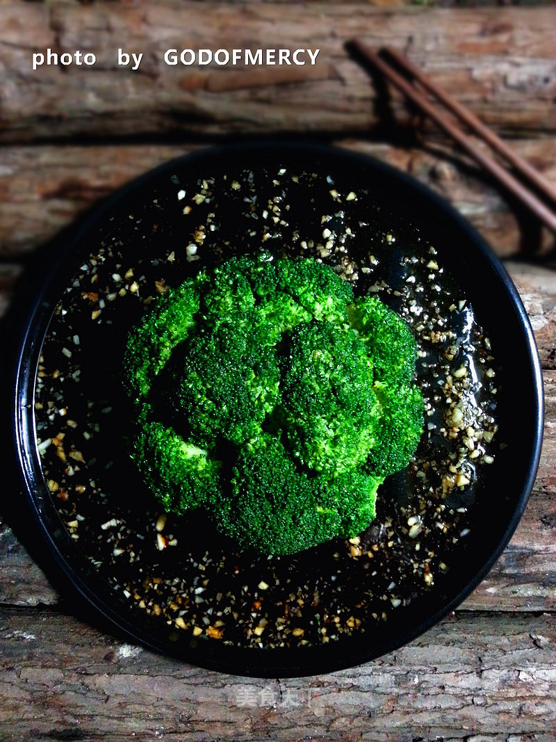 Beautiful and Graceful Lady = Thin into A Lightning Cold Dressing and Fuel-consuming Broccoli recipe