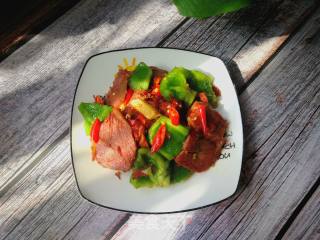 Food: Stir-fried Beef with Vegetable Pepper recipe