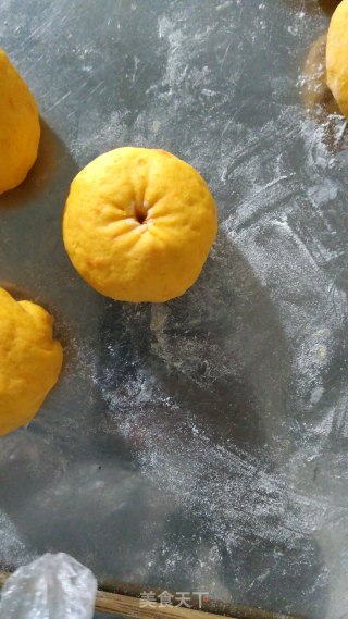 Simulation—orange Mantou recipe