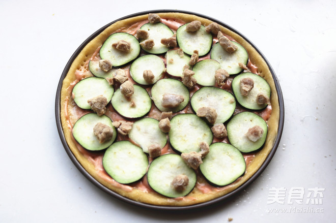 Eggplant and Green Pepper Pizza recipe