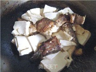 Mullet Stewed Tofu recipe