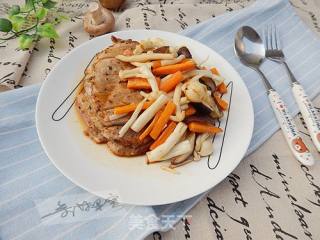 #trust之美#pork Chops and Mushroom Salad recipe