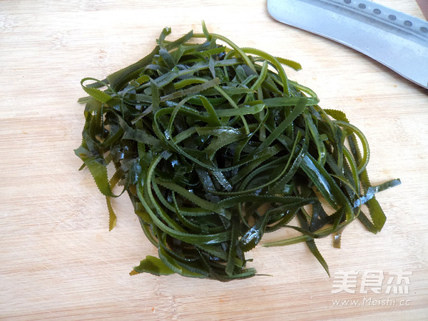 Sweet and Sour Kelp Shreds recipe