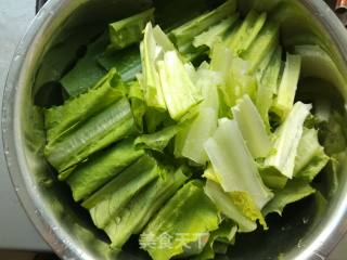 Dice with Tempeh and Fish Oil Lettuce-fast Lazy Dish recipe