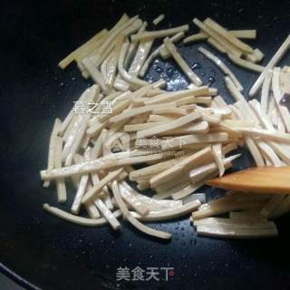 Celery Stir-fried Tofu recipe