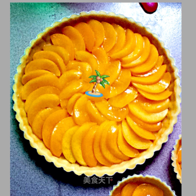 Crispy Yellow Peach Pie