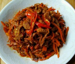 Stir-fried Shredded Carrot with Lean Pork recipe