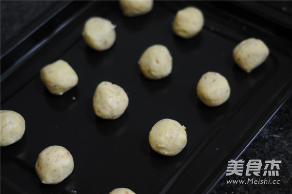 Walnut Cashew Peach Crisp recipe