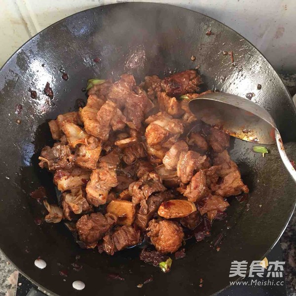 Yang Ji's Secret Braised Beef recipe