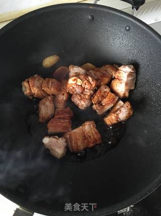 Braised Pork with Chestnut recipe