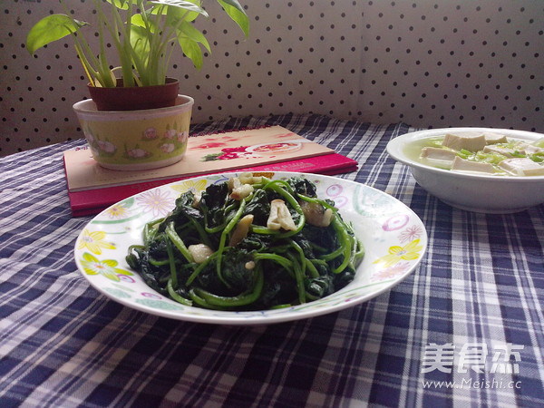 Garlic Sweet Potato Leaves recipe