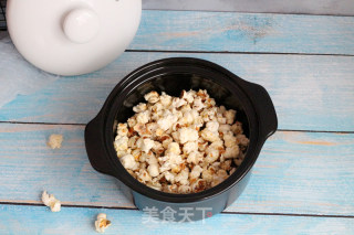 Black Le Casserole Popcorn recipe