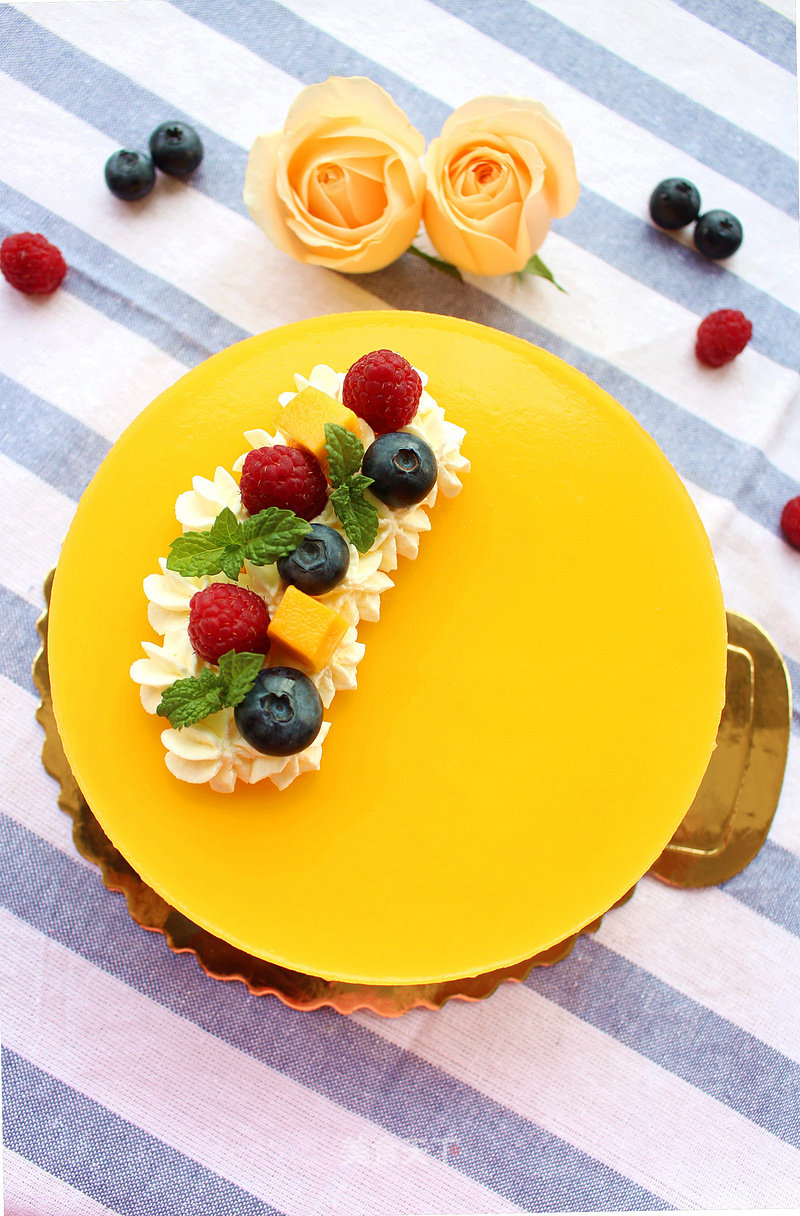 #aca烤明星大赛# Multiple Delicious Temptations-mango Mousse Cake