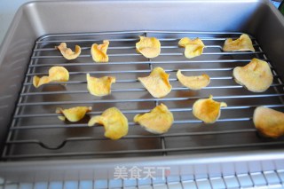 #the 4th Baking Contest and is Love to Eat Festival# The Sweet Roasted Sweet Potato Chips that Never Get Tired of Eating recipe