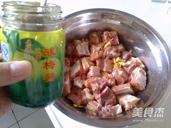 Steamed Pork Ribs with Sour Plum Sauce recipe