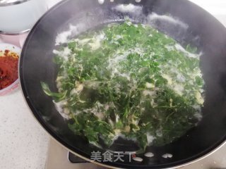 Wolfberry Leaf Egg Soup recipe