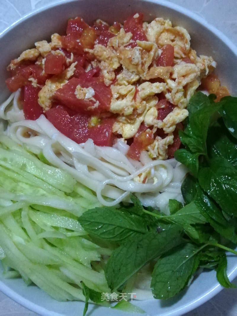 Noodles with Tomato and Egg recipe