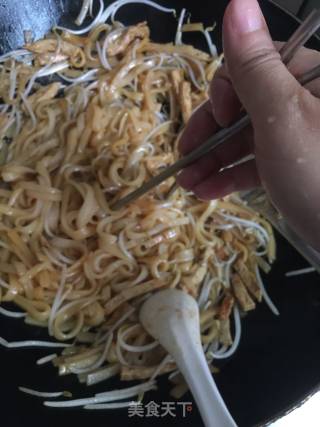 Fried Rice Noodles recipe