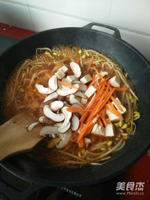 Bean Sprout Beef Soup recipe