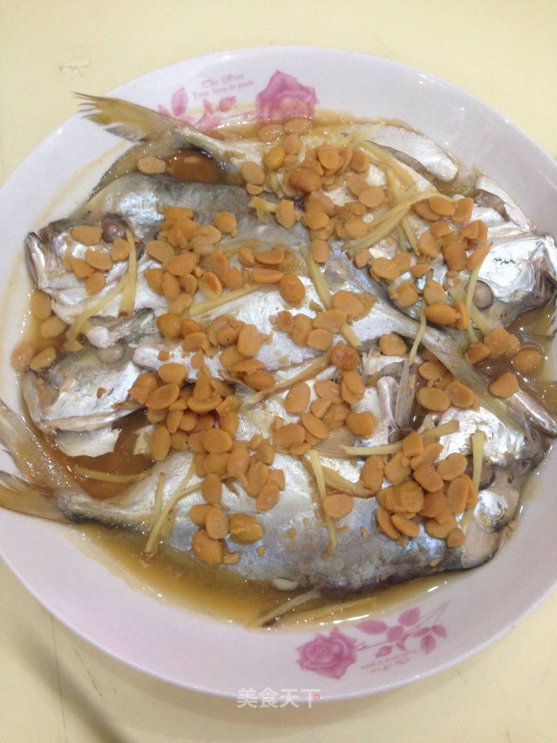 Steamed Moon Fish in Soy Sauce recipe