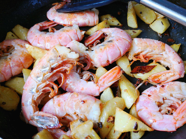 Spicy Potato Shrimp recipe