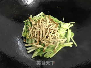 Crispy Dry Fried Celery recipe