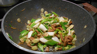 Stir-fried Beef with Korean Sauce recipe