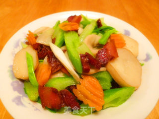 Stir-fried Celery with Apricot and Abalone recipe