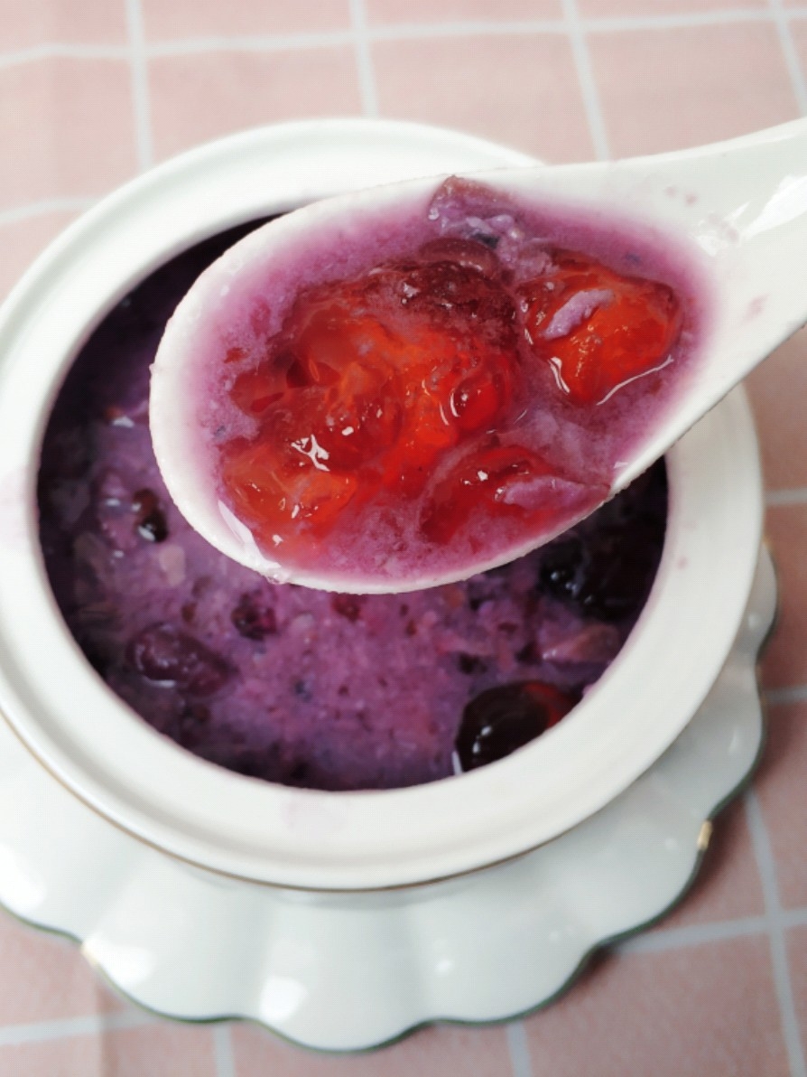 Purple Sweet Potato Peach Gum Porridge recipe