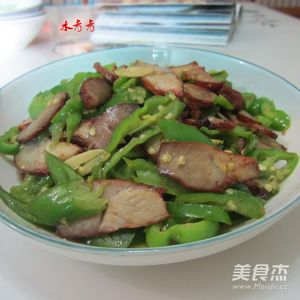 Stir-fried Barbecued Pork with Green Pepper recipe