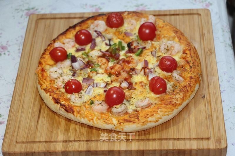 #aca烤明星大赛# Tomato and Shrimp Pizza
