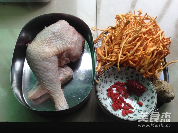 Steamed Chicken with Fresh Cordyceps recipe