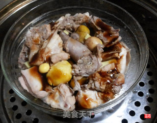 Steamed Chicken with Mushroom and Chestnut recipe