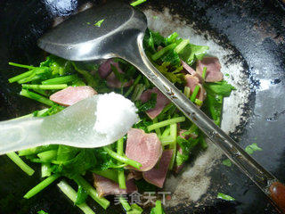 Stir-fried Pork Tongue with Celery recipe