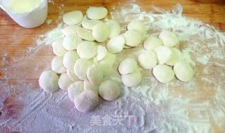 #春食野菜香# Dandelion Egg Dumplings recipe