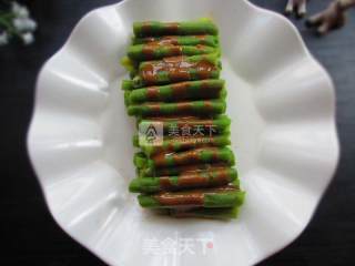Beans with Tahini Sauce recipe