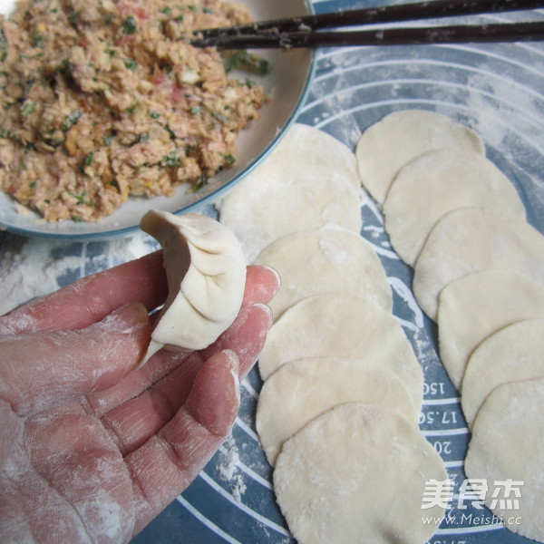 Sweet Potato and Pork Dumplings recipe